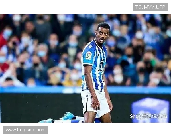 拉什福德与加纳乔表现对比引关注：曼联锋线新老交替谁主沉浮？